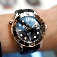 Omega Seamaster Diver 300M Sedna™ Gold 18K Master Co-Axial Black Dial 42 mm (Thai AD 02/2020)