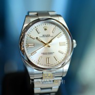 NEW!! Rolex Oyster Perpetual Silver Dial 41 mm REF.124300 (THAI AD New 05/2021)