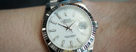 NEW!! Rolex Datejust 41 Whitegold Bezel White Dial 41 mm Ref.126334 (NEW 01/2022)