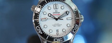 NEW!!! Omega Seamaster Diver 300M Co-Axial Master Chronometer White Dial 42 mm (NEW Thai AD 08/2020)