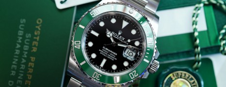 NEW!!! Rolex Submariner Date Green Ceramic 41 mm Ref.126610LV (Starbucks)(NEW 04/2021)