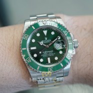 Rolex Submariner Date Green Ceramic 116610LV 40 mm (The Hulk) (11/2017)