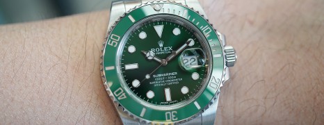 Rolex Submariner Date Green Ceramic 116610LV 40 mm (The Hulk) (11/2017)