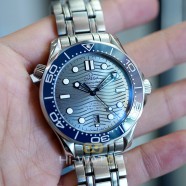 Omega Seamaster Diver 300M Omega Co-Axial Master Chronometer Grey Dial 42 mm (Thai AD 01/2021)