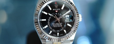 Rolex Sky-Dweller Black Dial 42 mm Ref.326934 (09/2017)