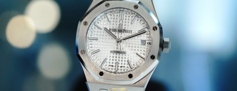 Audemars Piguet Royal Oak White Dial 37 mm REF.15450ST (12/2019)