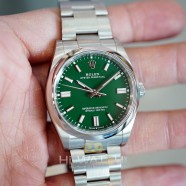 NEW!!! Rolex Oyster Perpetual Green Dial 36 mm REF.126000 (NEW Thai AD 01/2022)