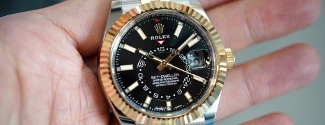 NEW!!! Rolex Sky-Dweller 2K Yellow Rolesor Black Dial 42 mm Ref.326933 (NEW Thai AD 10/2021)