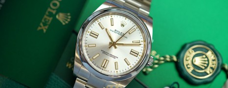 NEW!! Rolex Oyster Perpetual Silver Dial 41 mm REF.124300 (NEW THAI AD 07/2022)