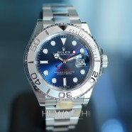NEW!!! Rolex Yacht-Master Blue Sunray Dial 40 mm Ref.126622 (NEW 01/2023)