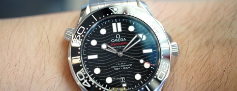 Omega Seamaster Diver 300M Omega Master Co-Axial Black Dial 42 mm (04/2022)