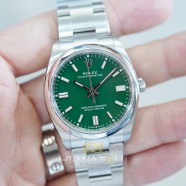 NEW!!! Rolex Oyster Perpetual Green Dial 36 mm REF.126000 (NEW 09/2023)