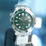 Omega Seamaster Diver 300M Omega Master Co-Axial Green Dial 42 mm (Thai AD 03/2025)