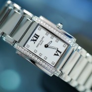 Patek Philippe Twenty~4 4910/10A-011 White Dial 25 x 30 mm (Thai AD 09/2020)