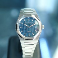 Girard-Perregaux Laureato Midnight Blue Dial 38 mm Ref.81005-11-3460-1CM (Thai AD 02/2025)
