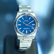 NEW!!! Rolex Oyster Perpetual Med Blue Dial 34 mm Ref.124200 (NEW 08/2025)