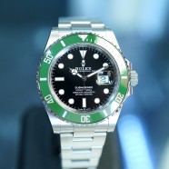 NEW!!! Rolex Submariner Date Green Ceramic 41 mm Ref.126610LV (Starbucks)(NEW Thai AD 11/2025)