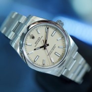 NEW!!! Rolex Oyster Perpetual Beige Dial 34 mm Ref.124200 (NEW Thai AD 09/2025)