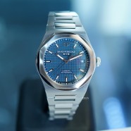 Girard-Perregaux Laureato Midnight Blue Dial 38 mm Ref.81005-11-3460-1CM (Thai AD 06/2025)
