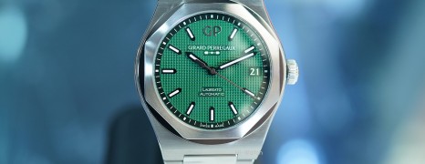NEW!!! Girard-Perregaux Laureato Green Dial 42mm Ref.81010-11-3153-1CM (NEW Thai AD 04/2025)